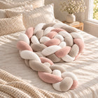 Rose, blanc et taupe
